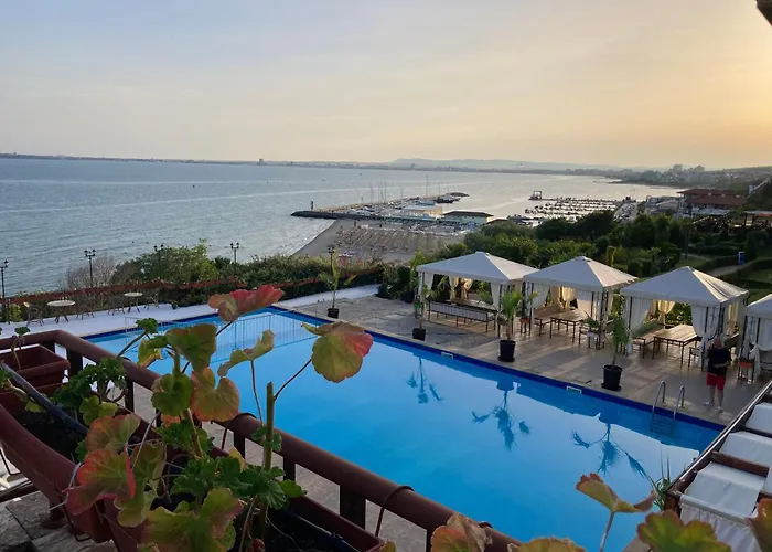 Dolce Vita Blue Boho, Premium Apartment With Seaview