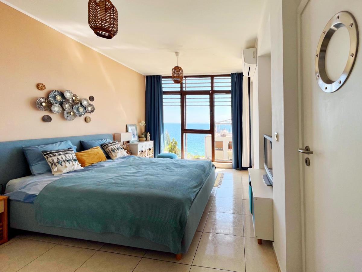 Dolce Blue Boho, Premium With Seaview