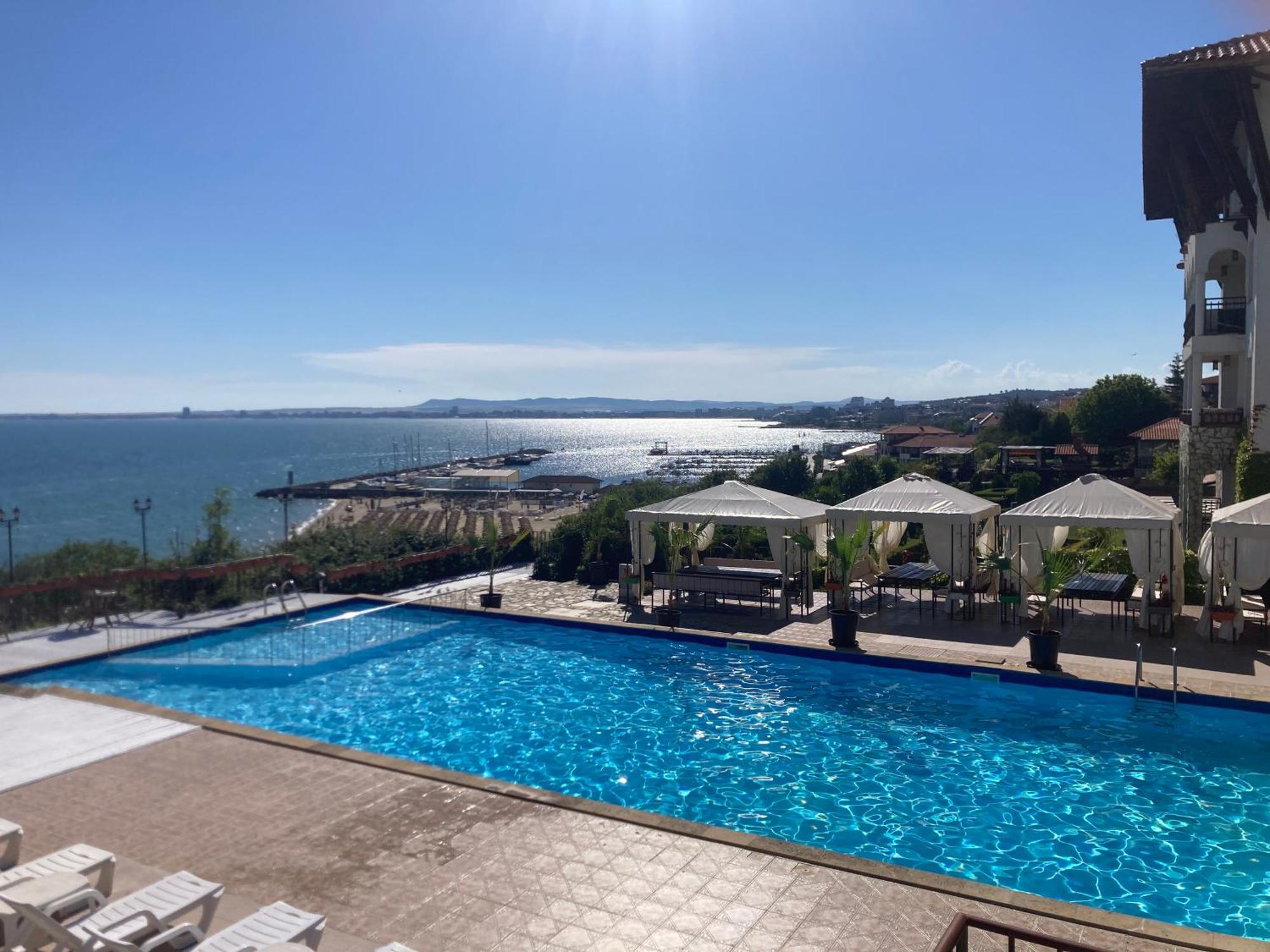 Dolce Blue Boho, Premium With Seaview Apartment *